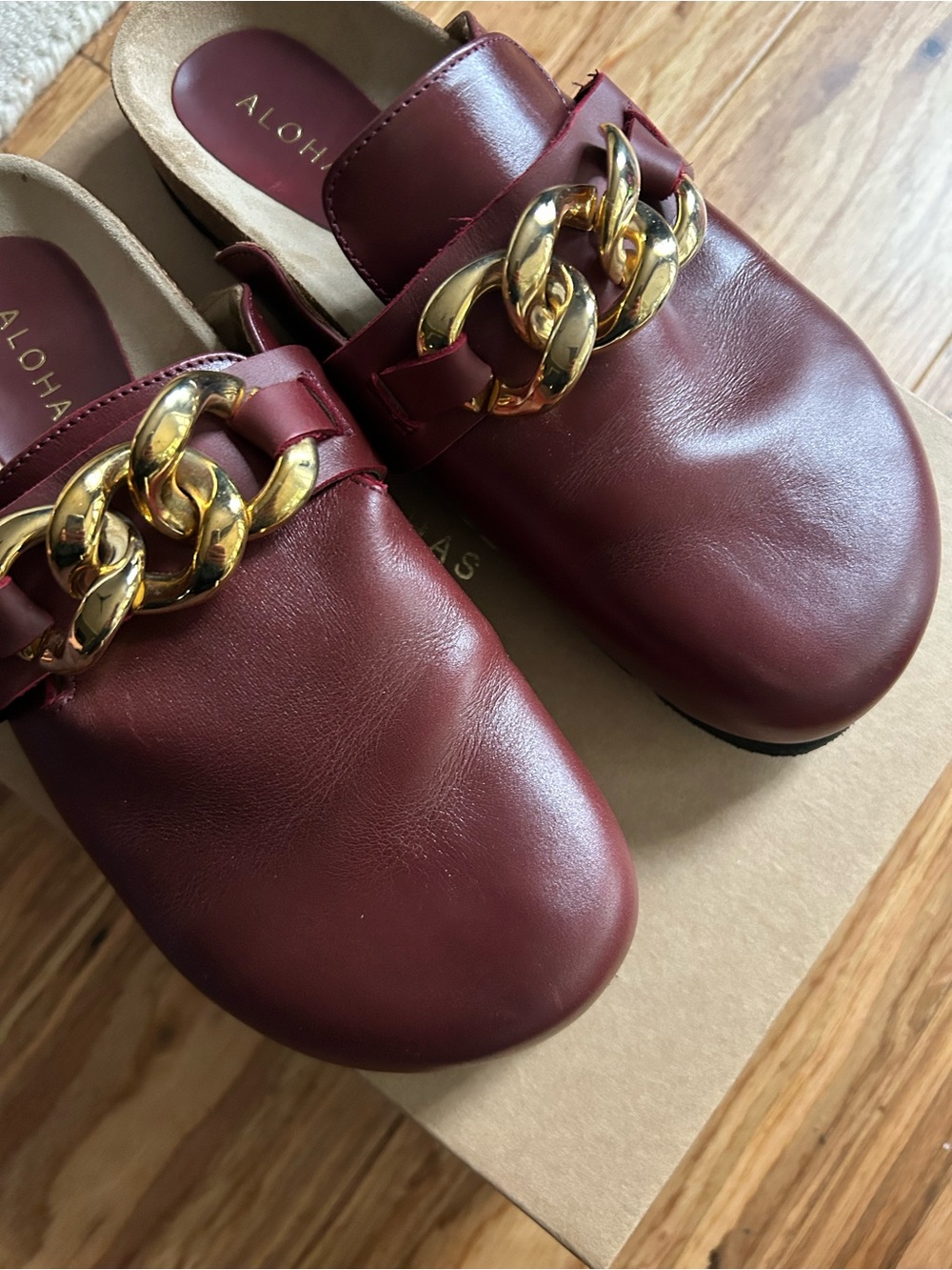 Alohas fireside chain mules - Picture 7 of 9